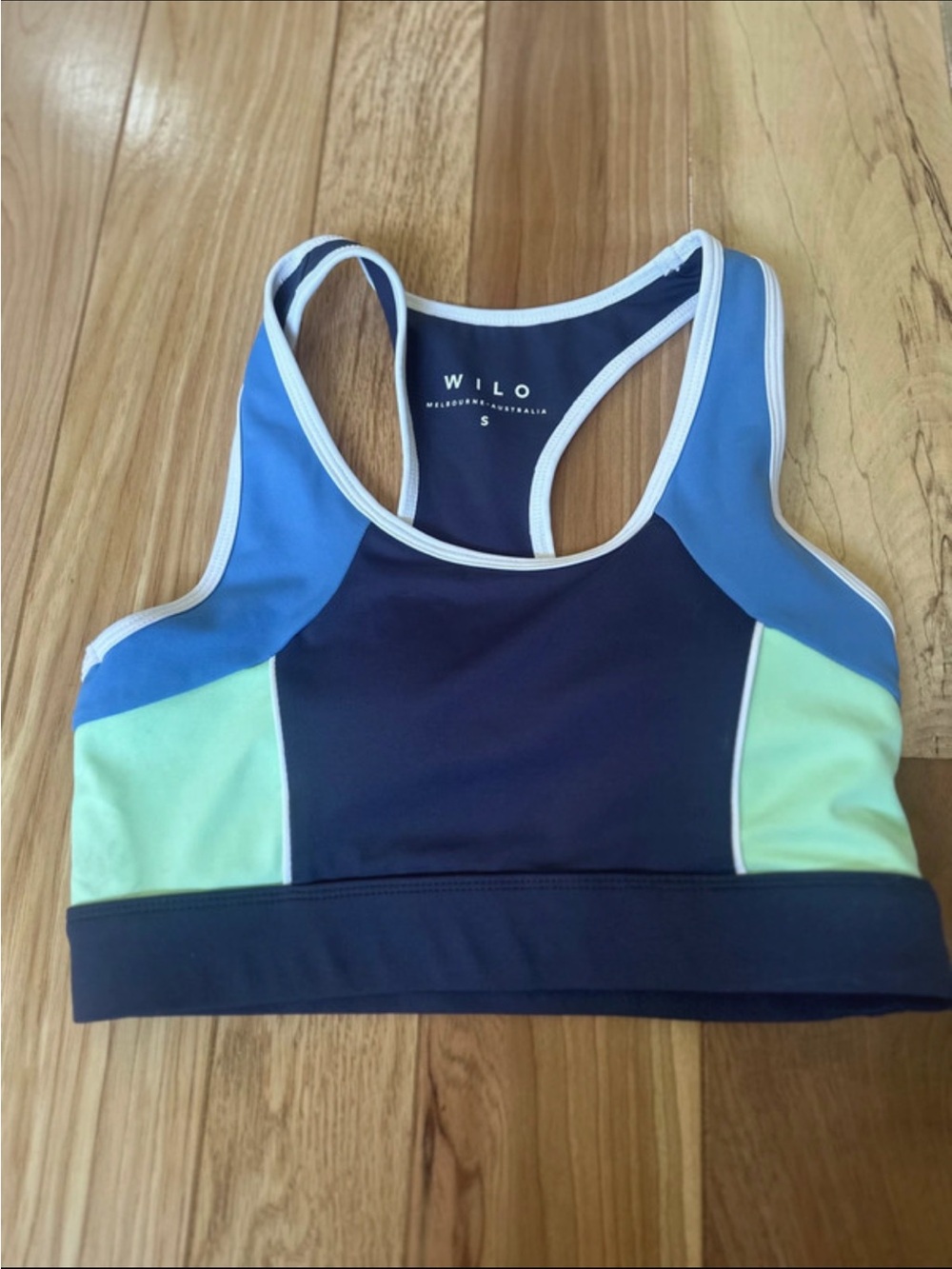 WILO Colorblock Racerback Sports Bra - Navy & Mint